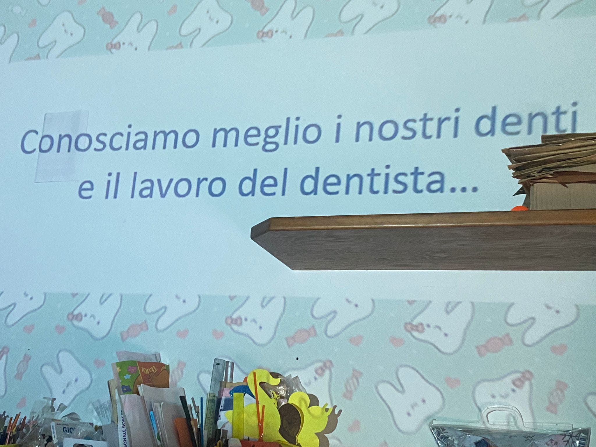 “Sorrisi Previdenti”: Campagna Educativa Promuove l’Igiene Dentale nei Bambini